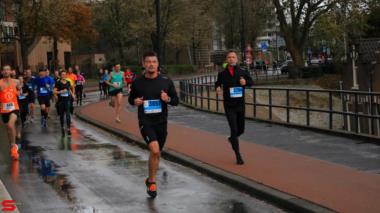[Activiteiten en Festiviteiten] :: DrechtStadLoop 10Km (45)