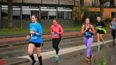 [Activiteiten en Festiviteiten] :: DrechtStadLoop 10Km (38)