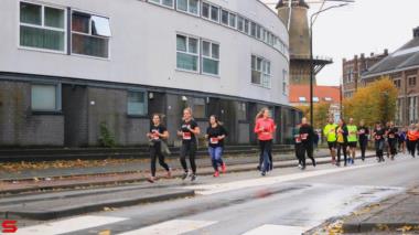 [Activiteiten en Festiviteiten] :: DrechtStadLoop 5Km (40)