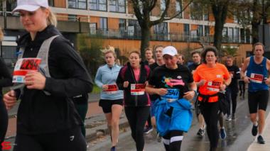 [Activiteiten en Festiviteiten] :: DrechtStadLoop 5Km (42)