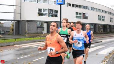 [Activiteiten en Festiviteiten] :: DrechtStadLoop Halve Marathon (31)