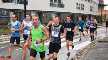 [Activiteiten en Festiviteiten] :: DrechtStadLoop Halve Marathon (34)