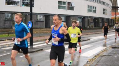 [Activiteiten en Festiviteiten] :: DrechtStadLoop Halve Marathon (37)
