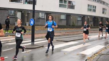 [Activiteiten en Festiviteiten] :: DrechtStadLoop Halve Marathon (25)