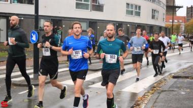 [Activiteiten en Festiviteiten] :: DrechtStadLoop Halve Marathon (36)