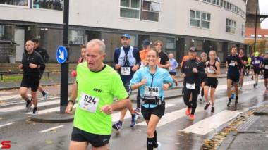 [Activiteiten en Festiviteiten] :: DrechtStadLoop Halve Marathon (35)