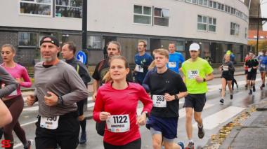 [Activiteiten en Festiviteiten] :: DrechtStadLoop Halve Marathon (31)