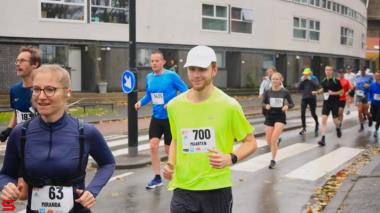 [Activiteiten en Festiviteiten] :: DrechtStadLoop Halve Marathon (32)