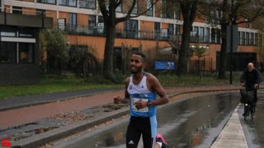 [Activiteiten en Festiviteiten] :: DrechtStadLoop Halve Marathon (29)
