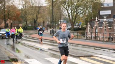 [Activiteiten en Festiviteiten] :: DrechtStadLoop Halve Marathon (32)