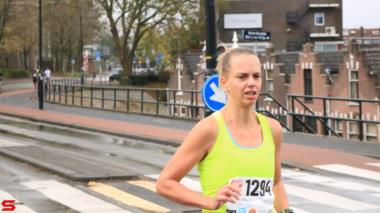 [Activiteiten en Festiviteiten] :: DrechtStadLoop Halve Marathon (34)