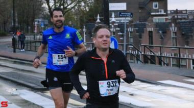 [Activiteiten en Festiviteiten] :: DrechtStadLoop Halve Marathon (24)