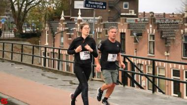 [Activiteiten en Festiviteiten] :: DrechtStadLoop Halve Marathon (32)