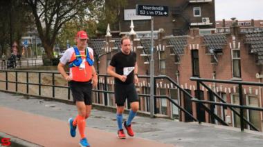 [Activiteiten en Festiviteiten] :: DrechtStadLoop Halve Marathon (33)