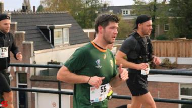 [Activiteiten en Festiviteiten] :: DrechtStadLoop Halve Marathon (25)