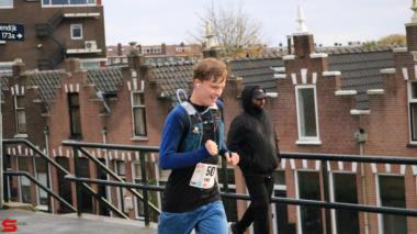 [Activiteiten en Festiviteiten] :: DrechtStadLoop Halve Marathon (32)