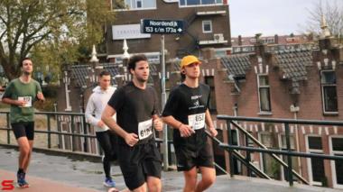 [Activiteiten en Festiviteiten] :: DrechtStadLoop Halve Marathon (33)