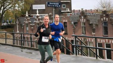 [Activiteiten en Festiviteiten] :: DrechtStadLoop Halve Marathon (38)