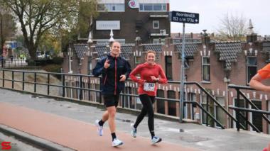 [Activiteiten en Festiviteiten] :: DrechtStadLoop Halve Marathon (26)