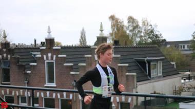[Activiteiten en Festiviteiten] :: DrechtStadLoop Halve Marathon (30)