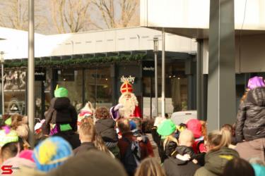 [Activiteiten en Festiviteiten] :: Sinterklaas Bieshof 2023 (18)