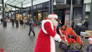 [Activiteiten en Festiviteiten] :: Kerstsfeer in de Bieshof (10)