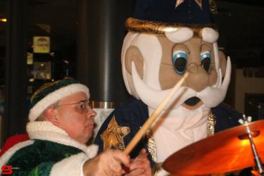 [Activiteiten en Festiviteiten] :: Kerstsfeer in de Bieshof (9)