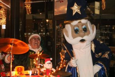 [Activiteiten en Festiviteiten] :: Kerstsfeer in de Bieshof (10)