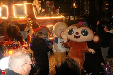 [Activiteiten en Festiviteiten] :: Kerstsfeer in de Bieshof (12)