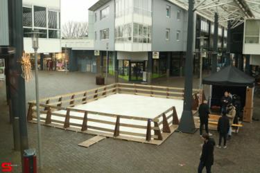 [Activiteiten en Festiviteiten] :: Schaatsbaan Bieshof 2023 dag 1 (8)
