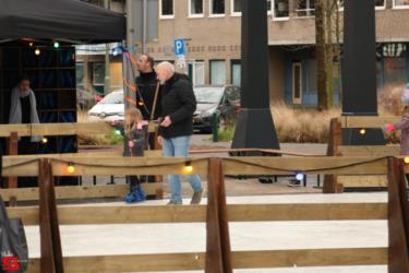 [Activiteiten en Festiviteiten] :: Schaatsbaan Bieshof 2023 dag 1 (7)