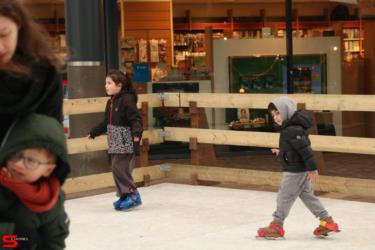 [Activiteiten en Festiviteiten] :: Schaatsbaan Bieshof 2023 dag 1 (7)