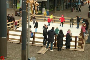 [Activiteiten en Festiviteiten] :: Schaatsbaan Bieshof 2023 dag 1 (9)