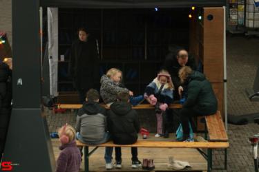 [Activiteiten en Festiviteiten] :: Schaatsbaan Bieshof 2023 dag 1 (15)