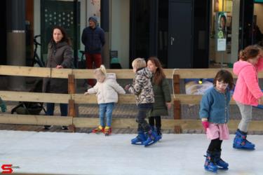 [Activiteiten en Festiviteiten] :: Schaatsbaan Bieshof 2023 dag 4 (14)