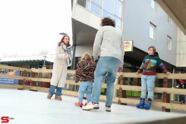 [Activiteiten en Festiviteiten] :: Schaatsbaan Bieshof 2023 dag 4 (11)