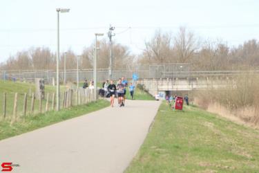 [Activiteiten en Festiviteiten] :: Riwal Halve Marathon 10km (28)