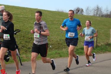 [Activiteiten en Festiviteiten] :: Riwal Halve Marathon 10km (31)