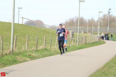 [Activiteiten en Festiviteiten] :: Riwal Halve Marathon 10km (28)
