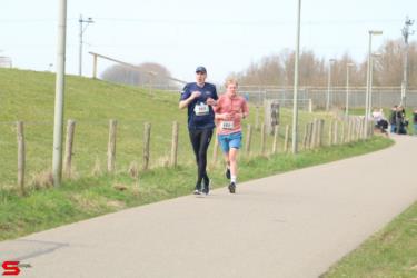 [Activiteiten en Festiviteiten] :: Riwal Halve Marathon 10km (29)