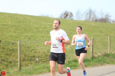 [Activiteiten en Festiviteiten] :: Riwal Halve Marathon 10km (31)