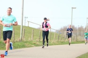[Activiteiten en Festiviteiten] :: Riwal Halve Marathon 10km (26)
