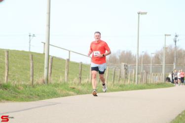 [Activiteiten en Festiviteiten] :: Riwal Halve Marathon 10km (37)