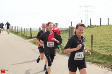[Activiteiten en Festiviteiten] :: Riwal Halve Marathon 10km (33)