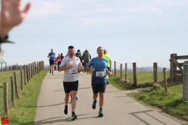 [Activiteiten en Festiviteiten] :: Riwal Halve Marathon 10km (28)