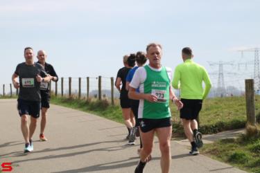 [Activiteiten en Festiviteiten] :: Riwal Halve Marathon 10km (34)