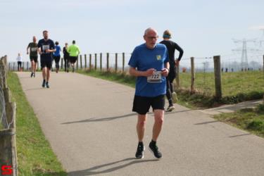 [Activiteiten en Festiviteiten] :: Riwal Halve Marathon 10km (26)