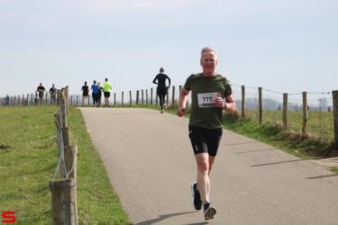 [Activiteiten en Festiviteiten] :: Riwal Halve Marathon 10km (31)