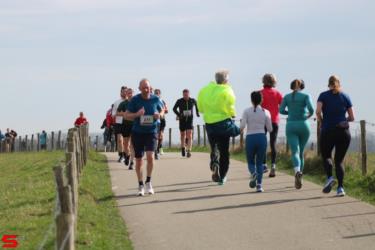 [Activiteiten en Festiviteiten] :: Riwal Halve Marathon 10km (24)