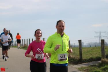 [Activiteiten en Festiviteiten] :: Riwal Halve Marathon 10km (25)